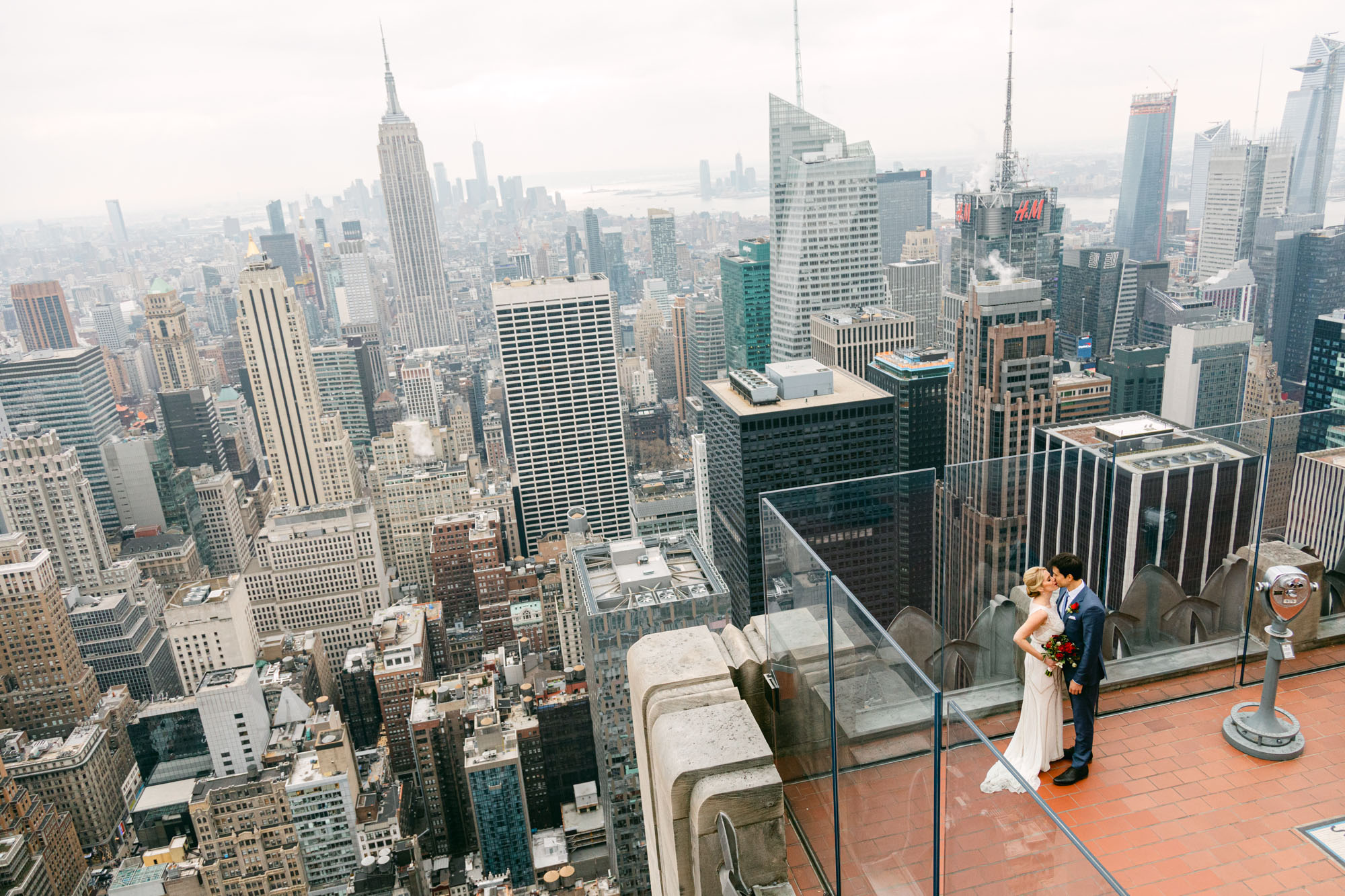 Top of the Rock wedding kiss